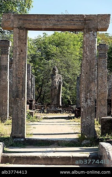 Atadage Shrine, Sacred Quadrangle, Polonnaruwa, Sri Lanka, Asia.