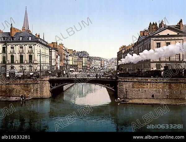 Confluence of the Edre and Loire rivers, Nantes, France, Historical, c. 1900, digitally restored reproduction from a 19th century original, Europe.