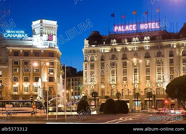 Plaza Canovas del Castillo, Hotel Palace, old part of town, Madrid, Spain, Europe.