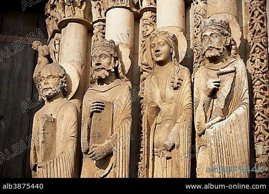 Gothic figures, west facade, central portal, circa 1145, Cathedral of Chartres, UNESCO World Heritage Site, France, Europe.