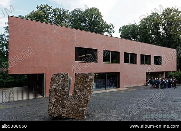 Visitor centre, Varus Battle or Battle of the Teutoburg Forest, Kalkriese Museum and Park, Osnabruecker Land region, Lower Saxony, Germany, Europe *** IMPORTANT: WARNING: Publication only with the following note: "Battle of the Teutoburg Forest in Osnabruecker Land region - Kalkriese Museum and Park" ***.
