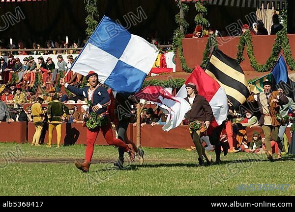 Medieval games during the Landshut Wedding historical pageant, Landshut, Lower Bavaria, Bavaria, Germany, Europe.