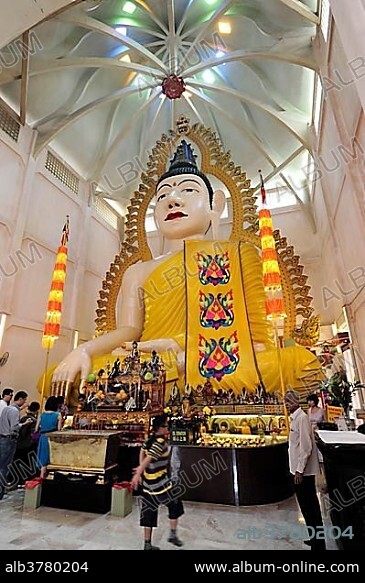 Buddha statue in the Sakya Muni Buddha Gaya Temple, the Temple of 1000 Lights, a Buddhist temple in the Indian district, Little India, city centre, Singapore, Asia.