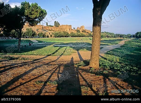 Circus Maximus with Domus Augustana and Domus Severina, Palatine Hill, Rome, Lazio, Italy, Europe.