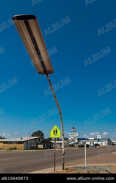 Old street lamp, street, historical, history, design, cult, Route 66, USA, North America.