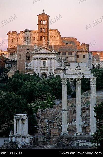 Colosseum, Santa Francesca Romana, Temple of Vesta, three columns of the Temple of Castor and Pollux, Forum Romanum, Rome, Latium, Italy, Europe.