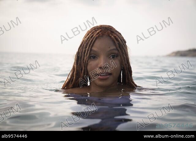 HALLE BAILEY in THE LITTLE MERMAID, 2023, unter der Regie von ROB ...