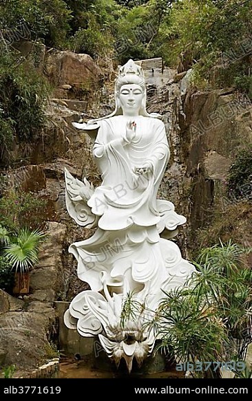 Statue of the Buddhist goddess Gunayin or Kwan Giu or Kaun Kam, female Bodhisattva, Ten Thousand Buddhas Monastery, Sha Tin, New Territories, Hong Kong, China, Asia.