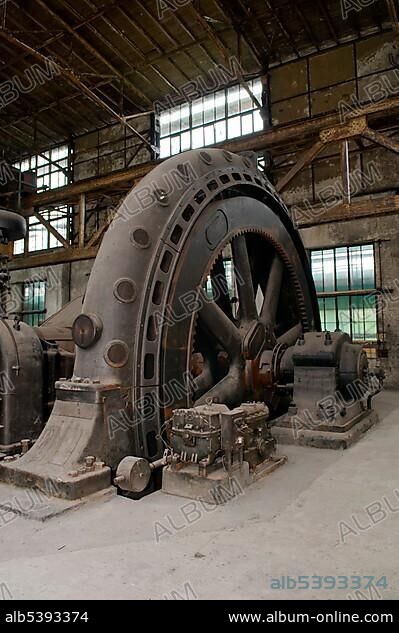 Large Gas Engine of 1914, Heinrichshuette Ironworks, Museum of Iron and Steel with the oldest preserved blast furnace in the region, Hattingen, North Rhine-Westphalia, Germany, Europe.