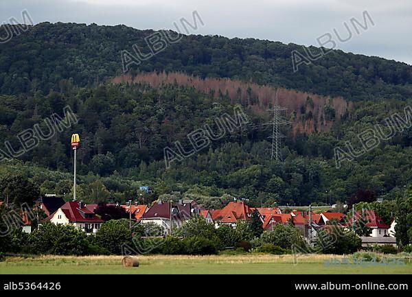 View from Lauchröden to Herleshausen, McDonald's sign, motorway service station, A4, Green Belt, border path, former German-German border, Werratal, Herleshausen, Werra-Meißner district, Hesse, Germany, Europe.