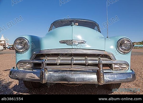 Oldtimer Chevrolet, front grill, Holbrook, Arizona, USA, North America.