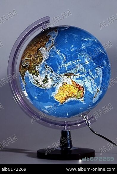 GLOBO TERRAQUEO (VISTA DE AUSTRALIA,NUEVA ZELANDA Y PARTE DE ASIA).