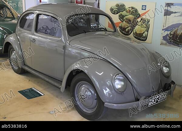 VW 1200 Standard, built in 1948, unchanged pre-war design, Volkswagen Beetle, ErfinderZeiten: Auto- und Uhrenmuseum, Time of Innovators: Museum of Cars and Clocks, Schramberg, Black Forest, Baden Wuerttemberg, Germany, Europe.