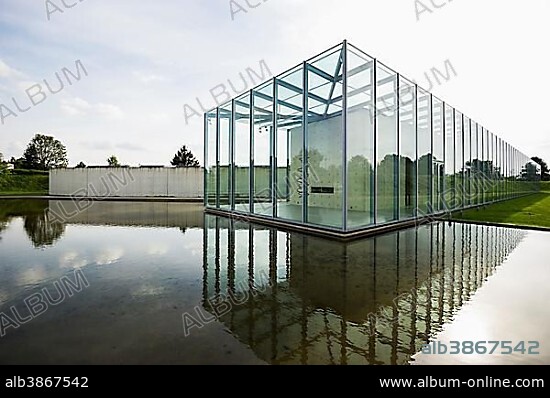 Art Museum and Langen Foundation, architect Tadao Ando, near Neuss, North Rhine-Westphalia, Germany, Europe.