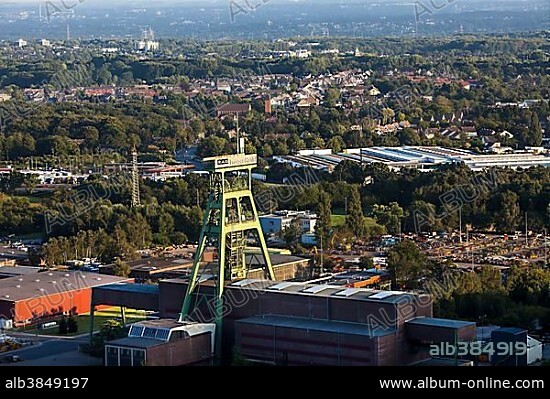 Shaft mine of the Prosper Haniel mine, Schacht Franz Haniel mine, Bottrop, North Rhine-Westphalia, Germany, Europe.