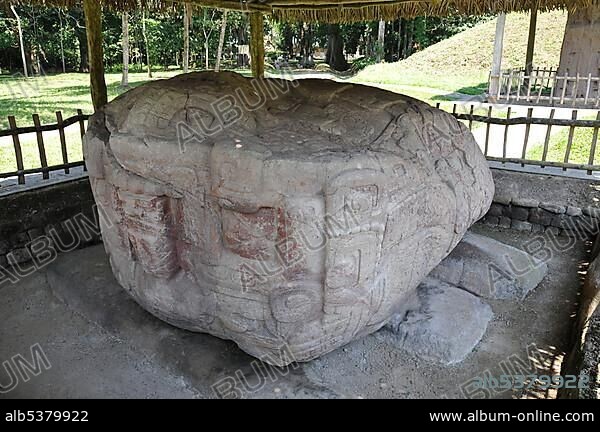 Zoomorph B, Monument 2, ceremonial square, Quirigua, ancient Maya site in Guatemala, Central America.