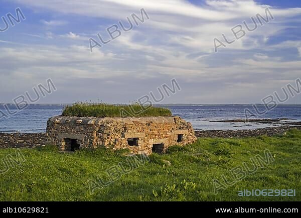British FW3 24 bunker from World War Two at Keiss village overlooking Sinclairs Bay, Caithness, Scotland, UK.