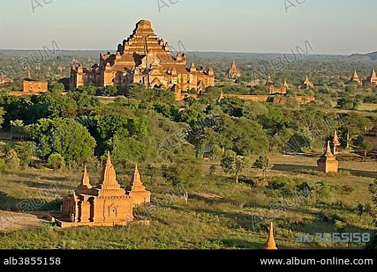 The archaeological site of Pagan, Bagan, Myanmar, Burma, Asia.