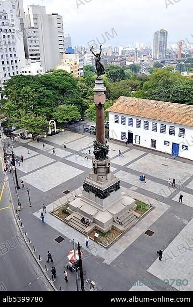Monument for the foundation of Sao Paulo "Gloria Imortal Aos Fundadores de SÃ£o Paulo", Pateo do Colegio, Sao Paolo centre, Brazil, South America.
