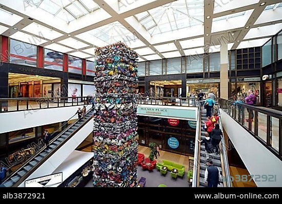 Interior, "The Q" shopping centre, Quartier 205, also called "Berlin Block", by the architect Oswald Matthias Unger, with the sculpture "The Tower of Klythie" by John Chamberlain, Friedrichstadt-Passagen arcades, Friedrichstadt, Berlin, Berlin, Germany, Europe.