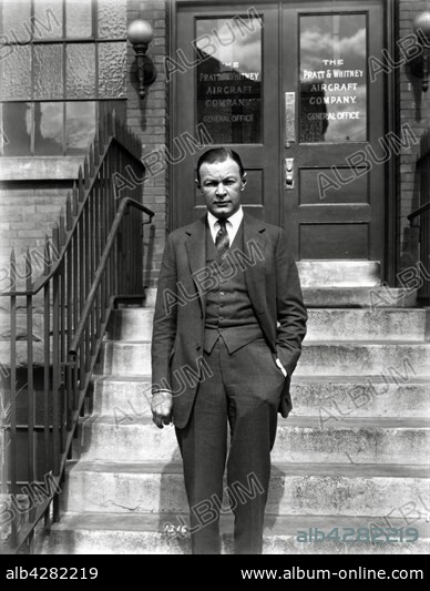 Frederick Rentschler, founder and CEO of the American aircraft engine design company Pratt & Whitney. He is also the co-founder of the United Aircraft and Transport Corporation.. Portrait circa 1930.
