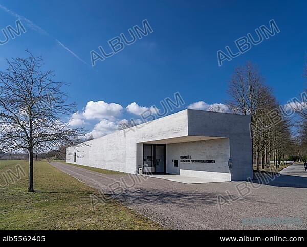 Feldscheune Isenschnibbe Gardelegen Memorial, Visitor Centre and Documentation Centre. The memorial commemorates 1016 concentration camp prisoners from many European countries who were murdered there in a field barn on 13 April 1945, Gardelegen, Saxony-Anhalt, Germany, Europe.