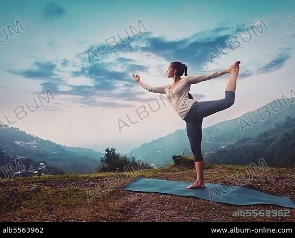 Hipster sales yoga pants