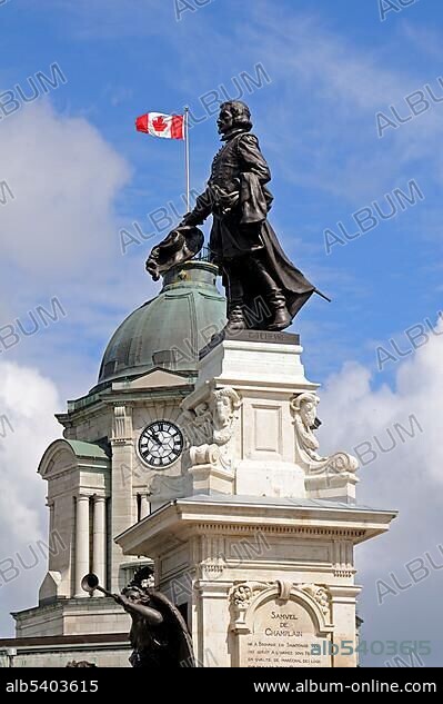 Monument to Samuel de Champlain, founder of the city of Quebec, behind it the tower of the former post office, Place des Armes, Quebec City, Canada, North America.