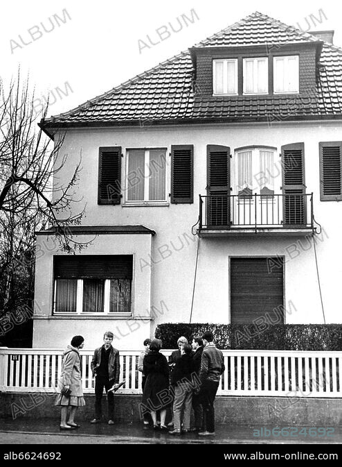 洋書 ELVIS in Deutschland 洋書 ELVIS in Deutschland 91Zlc9uvR3L._UF1000,1000_QL80_.jpg