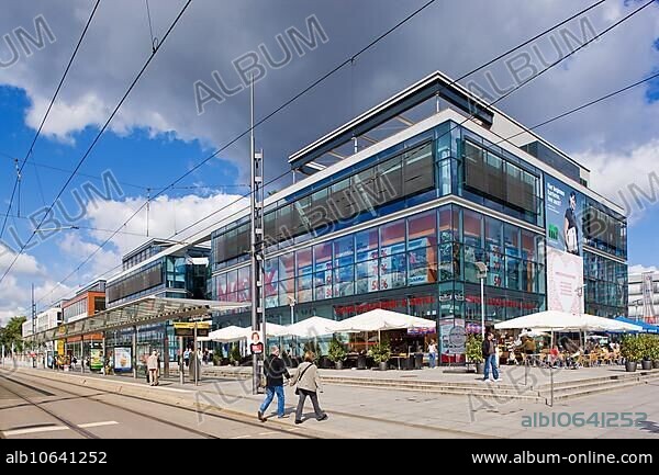 The Kugelhaus is part of the redesign of Wiener Platz.