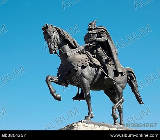 Equestrian statue of Skanderbeg, Albanian national hero, Skanderbeg Square, Tirana, Albania, Europe.