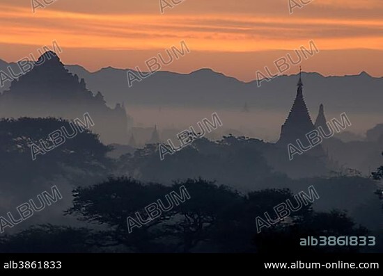 The archaeological site of Pagan, Bagan, Myanmar, Burma, Asia.