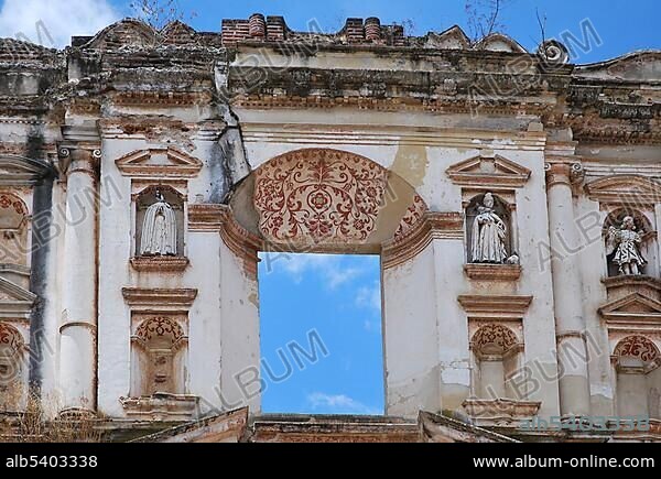 Convento de la Compania de Jesus, ruins, Antigua Guatemala, Guatemala, Central America.