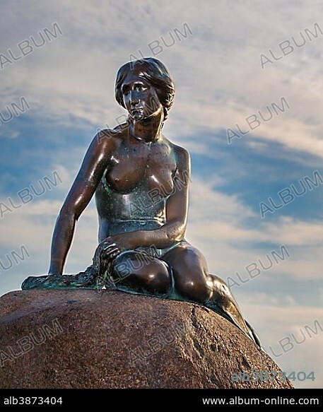 The Mermaid, sculpture, landmark of Copenhagen, Copenhagen Harbour, Copenhagen, Denmark, Europe.