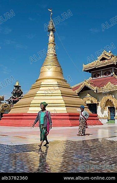 Kyaik Tan Lan Pagoda, Kyaikthanlan Paya, Mawlamyine or Mawlamyain, Mon State, Burma, Myanmar, Asia.