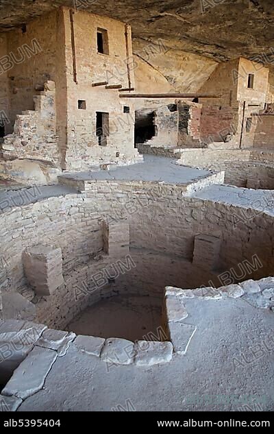 The Balcony House cliff dwelling at Mesa Verde National Park, featuring cliff dwellings of ancestral Puebloans that are nearly a thousand years old, Cortez, Colorado, USA, North America.