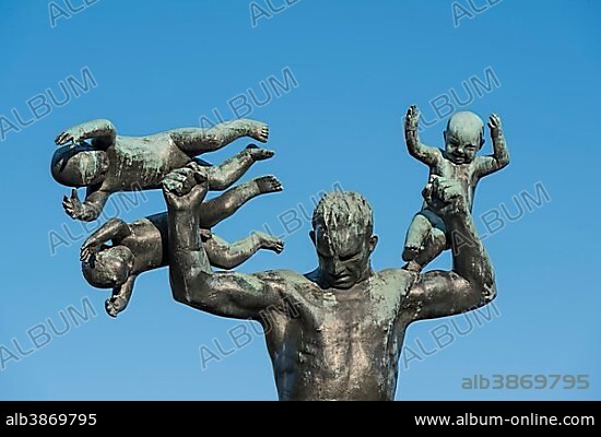 Man with three small children, bronze skluptur by Gustav Vigeland, Vigeland Sculpture Park, Frognerparken, Frogner, Oslo, Norway, Europe.