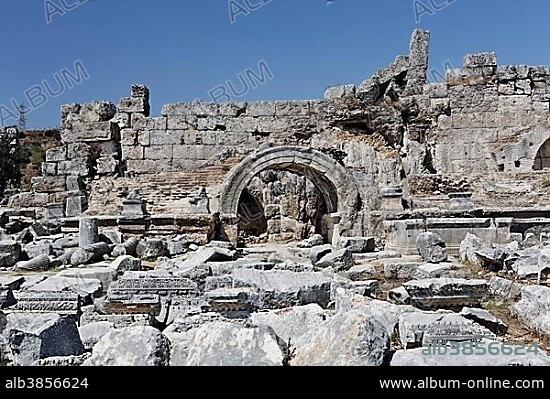 Former baths, nymphaeum and spas in the excavation site in the ancient city of Perge, Aksu, Antalya, Turkish Riviera, Turkey, Asia.