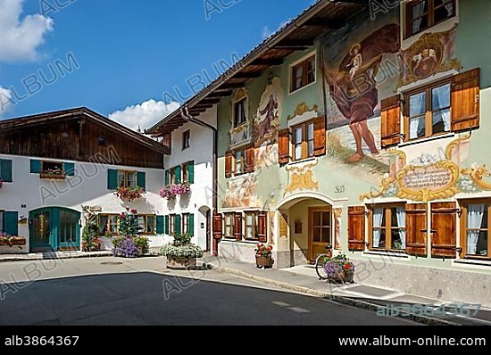 Lüftlmalerei with St. Anthony and Christopher, house "beim Groana und beim Vere", Ballenhausgasse, Mittenwald, Werdenfelser Land, Upper Bavaria, Bavaria, Germany, Europe.
