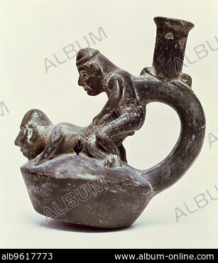 CHIMU POTTERY - Stock Photos, Illustrations and Images - Album