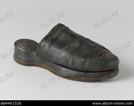 SHOES RIGHT SHOE SIZE 35 Stock Photos Illustrations and Images Album