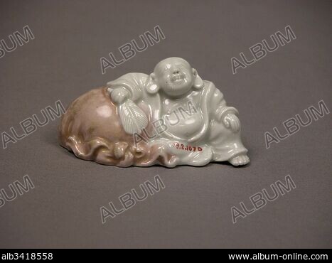 HOTEI'/ - Stock Photos, Illustrations and Images - Album