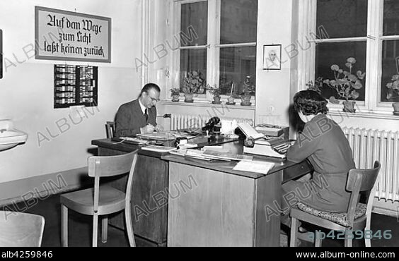 Office, professions, man and woman working at desk, 1950s, Germany, Europe.