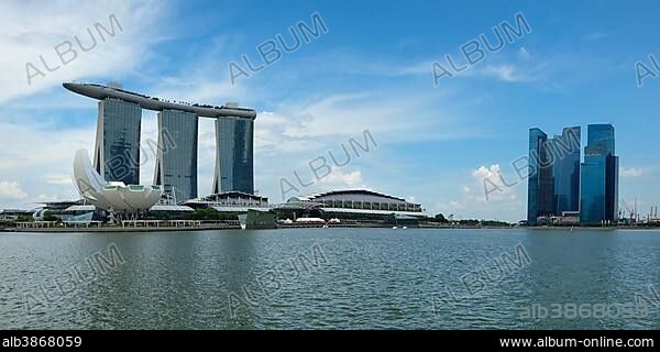 Marina Bay Sands Hotel and ArtScience Museum, Singapore, Asia.
