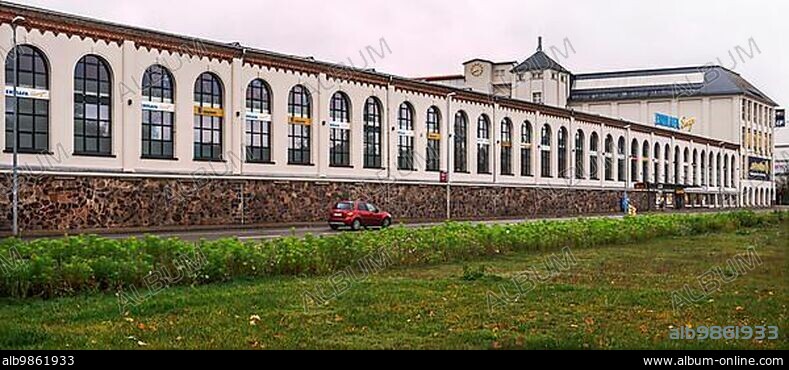 The Erste Chemnitzer Maschinenfabrik (ERMAFA) was an important mechanical engineering company with a long tradition. It was founded in 1852 and, in addition to its headquarters, had several foundries and other production sites in the city. Its main products were machines for textile finishing and paper processing. In GDR times, the factory also produced household appliances such as spin dryers. With the name.
