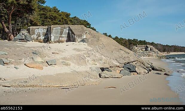 Concrete bunker in a more than 500 km long defensive line with 1063 concrete bunkers along the Scanian coast built during WW2 in 1939-1940. Now sealed. Ystad, Scania south coast, Baltic Sea, Sweden, Scandinavia, Europe.