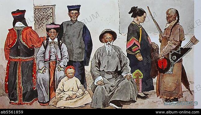 Kleidung, Mode in Indien, von 1600-1800, im chinesischen Ostturkestan, Burjaten, Dunganen, von links, zwei Frauen in einheimischer Kleidung, der Junge und der Mann in chinesischer Kleidung, aber mit einheimischer Mütze, sie sind Bewohner von Kuldscha in Ostturkestan, dann ein Häuptling der Dunganen, eine Dungan-Frau und ein Buret, ein sibirischer Mongolenstamm am Baikalsee, digital restaurierte Reproduktion einer Originalvorlage aus dem 19. Jahrhundert.