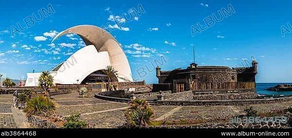Auditorio de Tenerife Adán Martín, avant-garde congress hall, concert hall, concert hall, opera, architect Santiago Calatrava, and Castillo de San Juan Bautista, Castillo Negro, Santa Cruz de Tenerife, Tenerife, Canary Islands, Spain, Europe.
