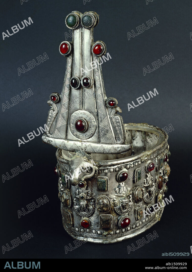 Egyptian civilization, 3rd-6th century A.D. - Nubia - Tomb - Royal crown from Ballana made of silver with inlaid jewels.