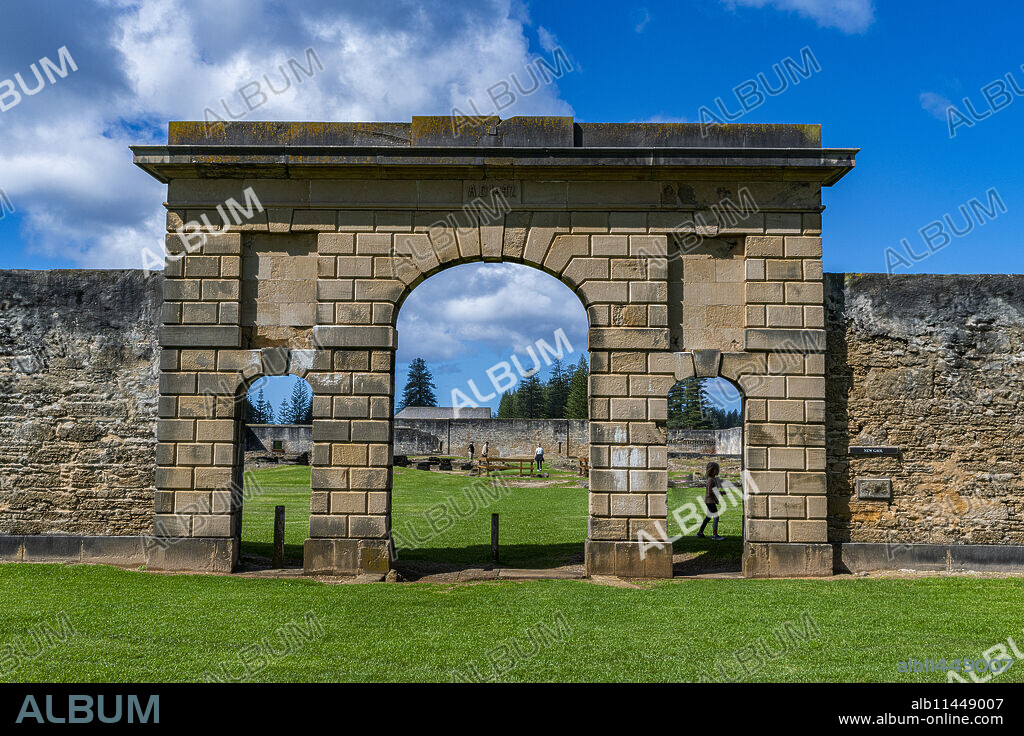 Old ruins, Kingston and Arthur's Vale Historic Area, UNESCO World Heritage Site, Norfolk Island, Australia, Pacific.